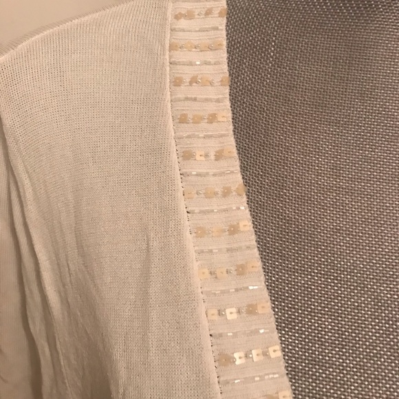 NWT Carmen Marc Valvo Cardigan - Picture 2 of 8